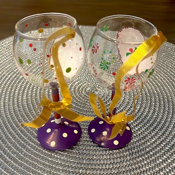 Set of Wine Glass Christmas Ornaments - Picture 11 of 11